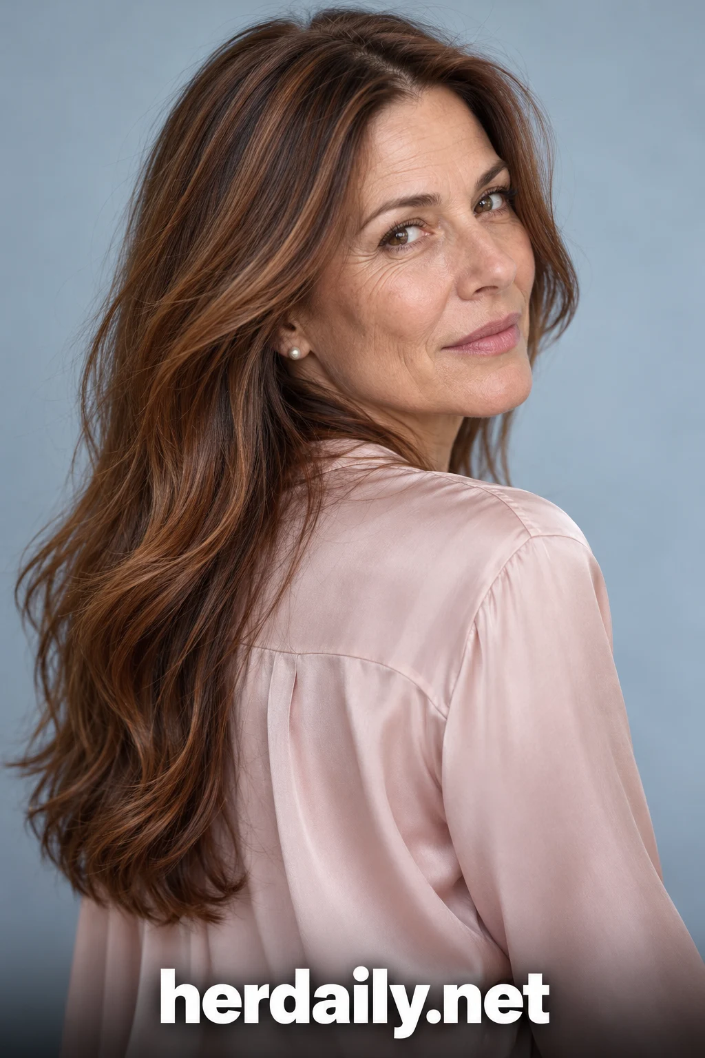 Hair color over 40: cinnamon brown auburn glints long layers